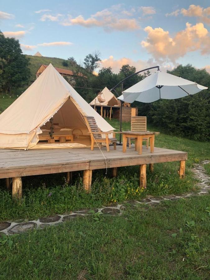 Alereks Mountain Camping Tumanyan Exteriér fotografie