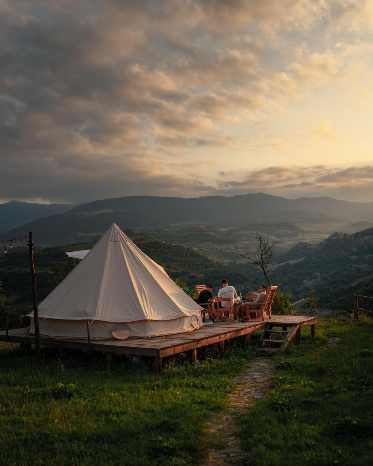 Alereks Mountain Camping Tumanyan Exteriér fotografie
